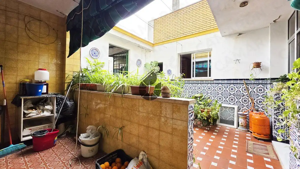 Planta baja en venta en Coria del Río