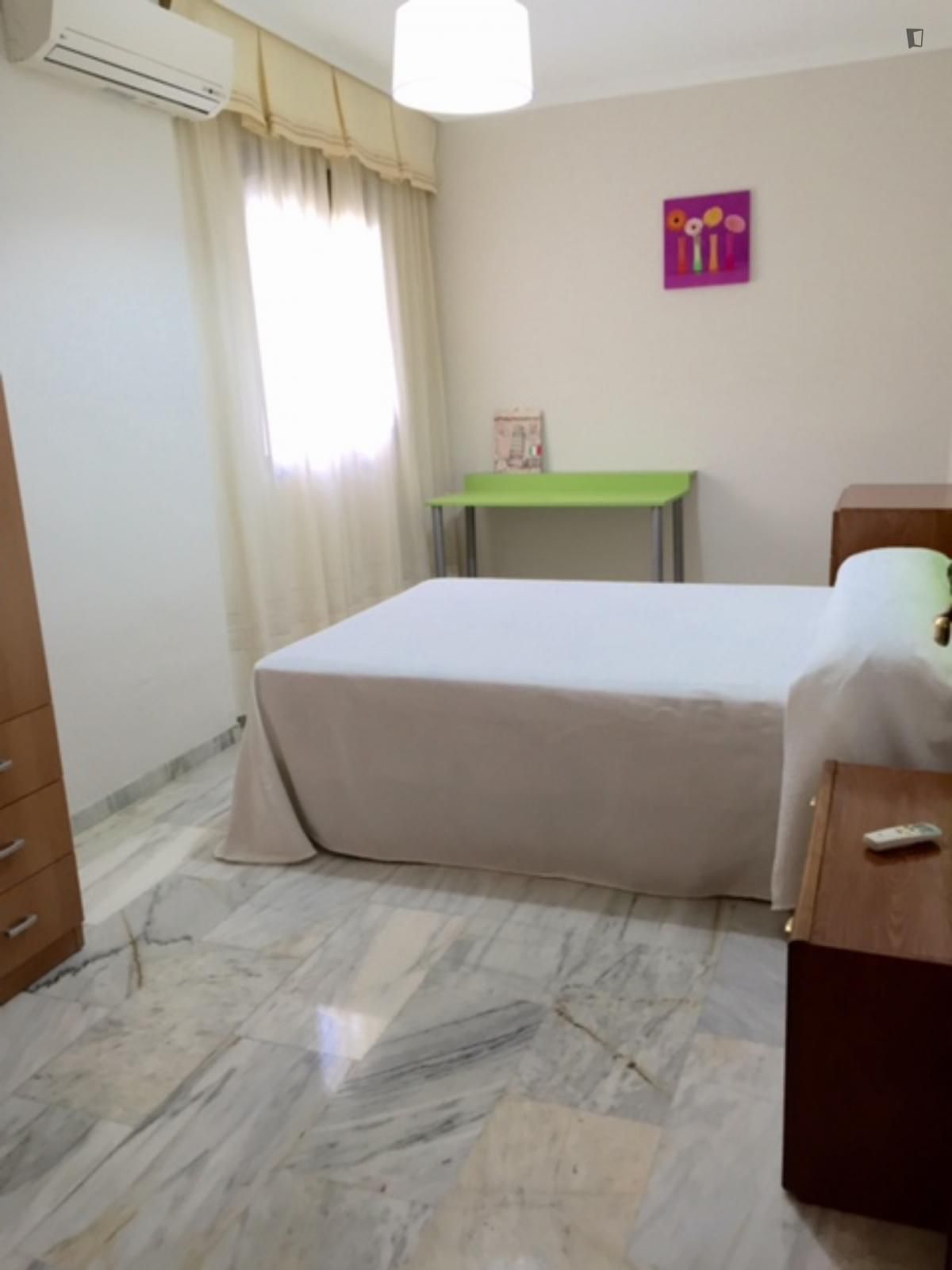 Apartamento para compartir en Ciudad Jardín - Zoco