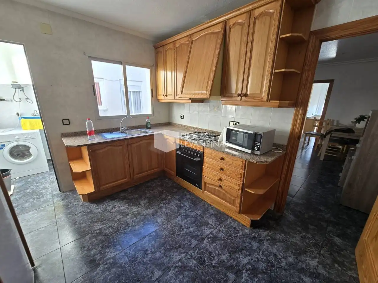 Kitchen of Apartments for sale in Elda