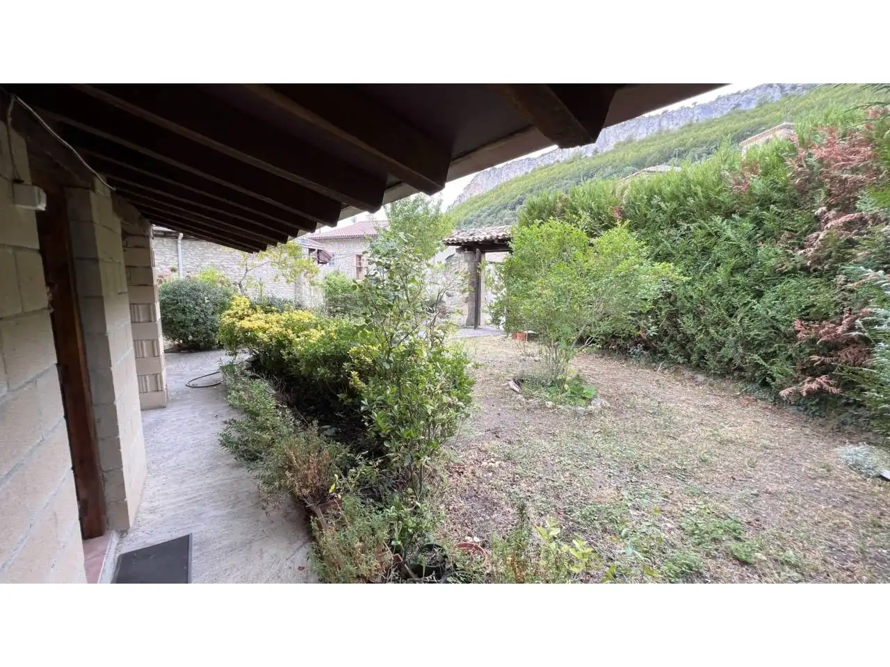 Garden of Detached homes for sale in Merindad de Sotoscueva  with Private garden, Terrace and Furnished