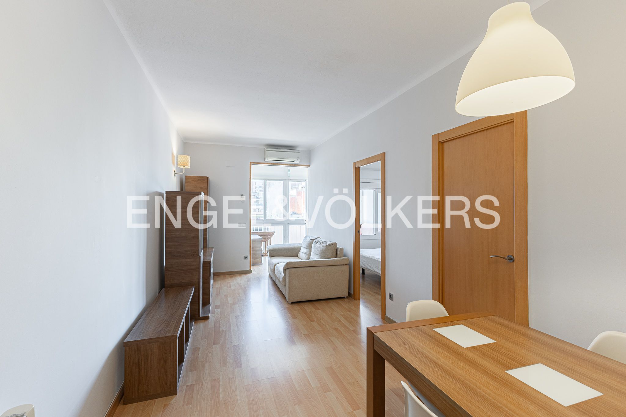Sala d'estar de Apartament de lloguer en  Barcelona Capital amb Aire condicionat, Calefacció i Parquet