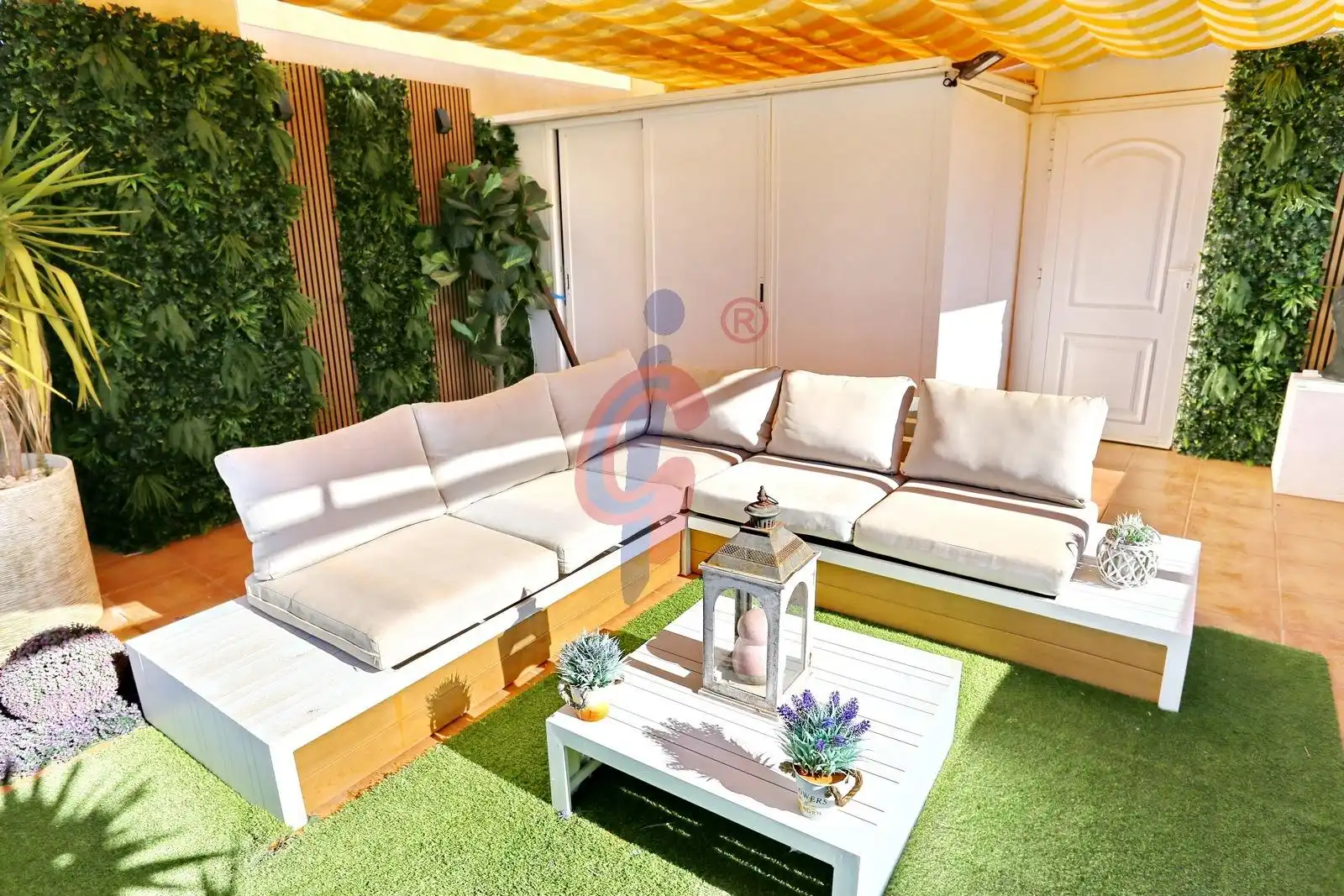 Terrace of Attic for sale in Guardamar del Segura  with Air Conditioner, Heating and Terrace