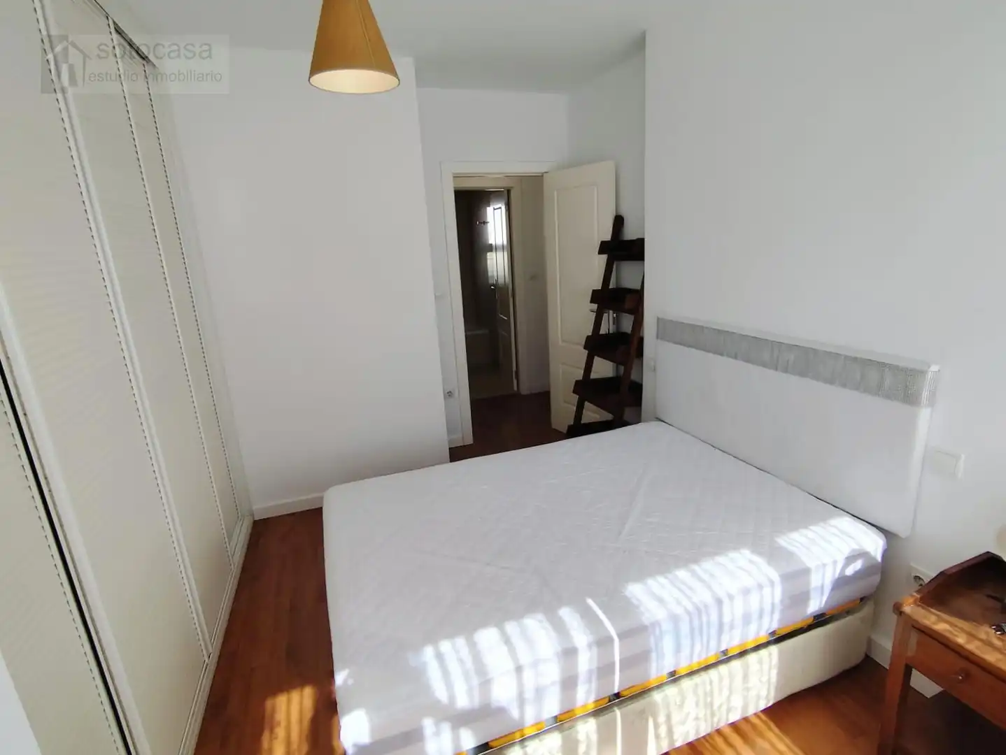 Habitación de Ático en venta en Valladolid con Calefacción, Trastero y Amueblado