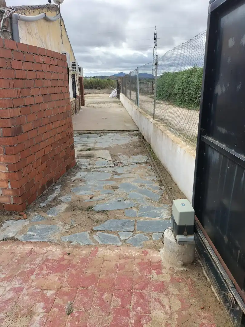 Aparcament de Finca rústica en venda en Albarreal de Tajo amb Aire condicionat, Calefacció i Jardí privat