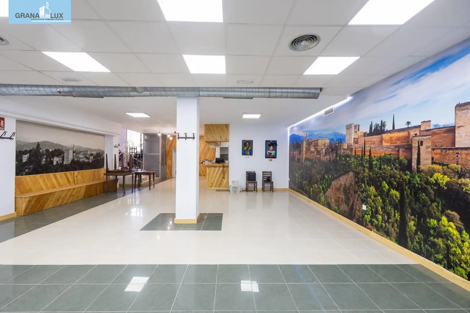 Local comercial en venda a Avenida de Santa María de la Alhambra, imagen 3