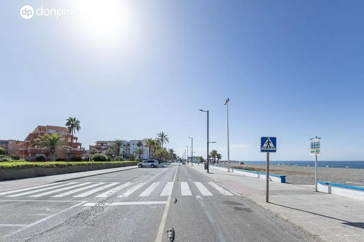 Maisonette zum Verkauf in Paseo MARITIMO, Salobreña Costa