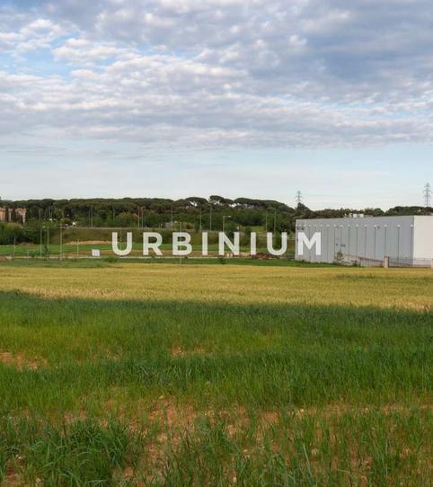 Foto 2 de Terreno industrial en venta en Carrer Pla de la Seva, 1, Fornells de la Selva, Girona