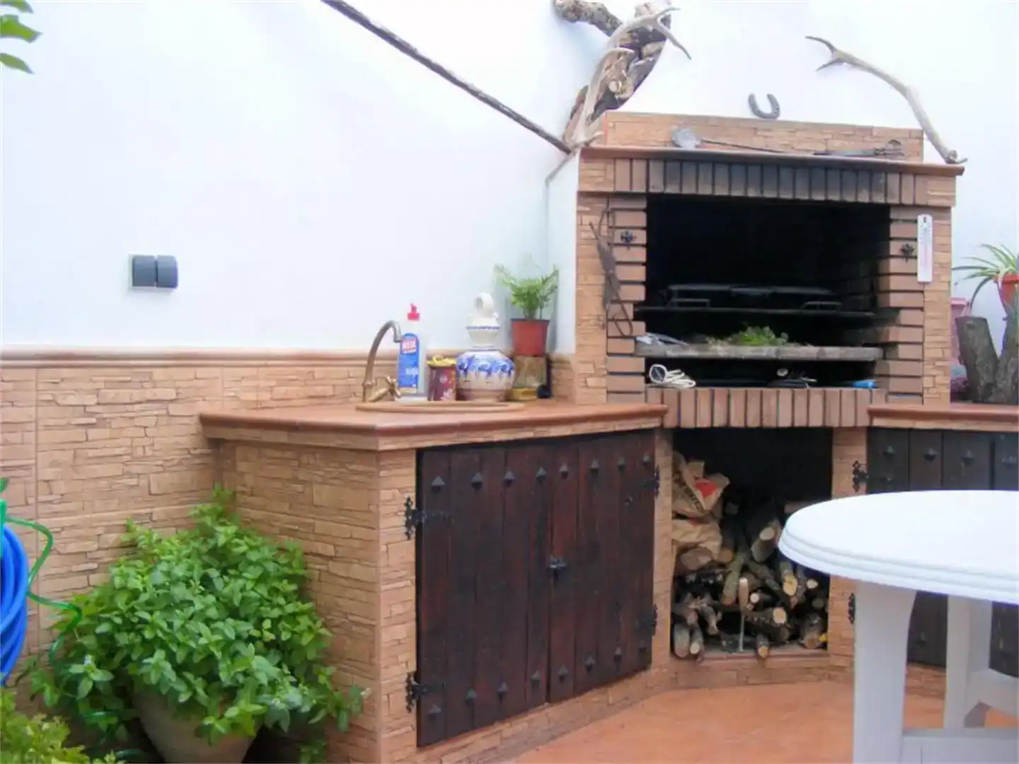Jardí de Casa adosada en venda en Benaoján amb Aire condicionat i Balcó