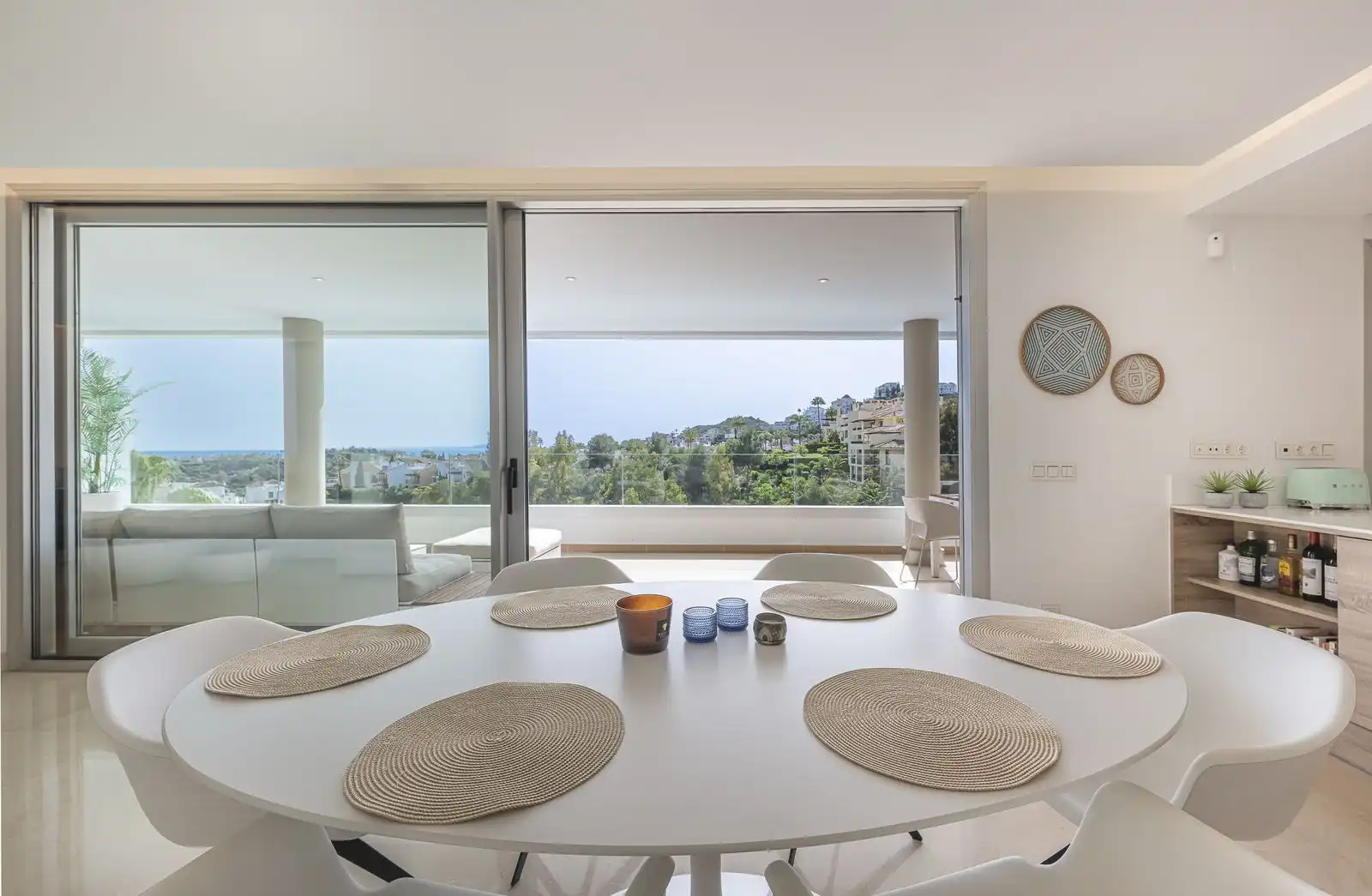 Comedor de Dúplex en venta en Benahavís con Aire acondicionado, Terraza y Trastero