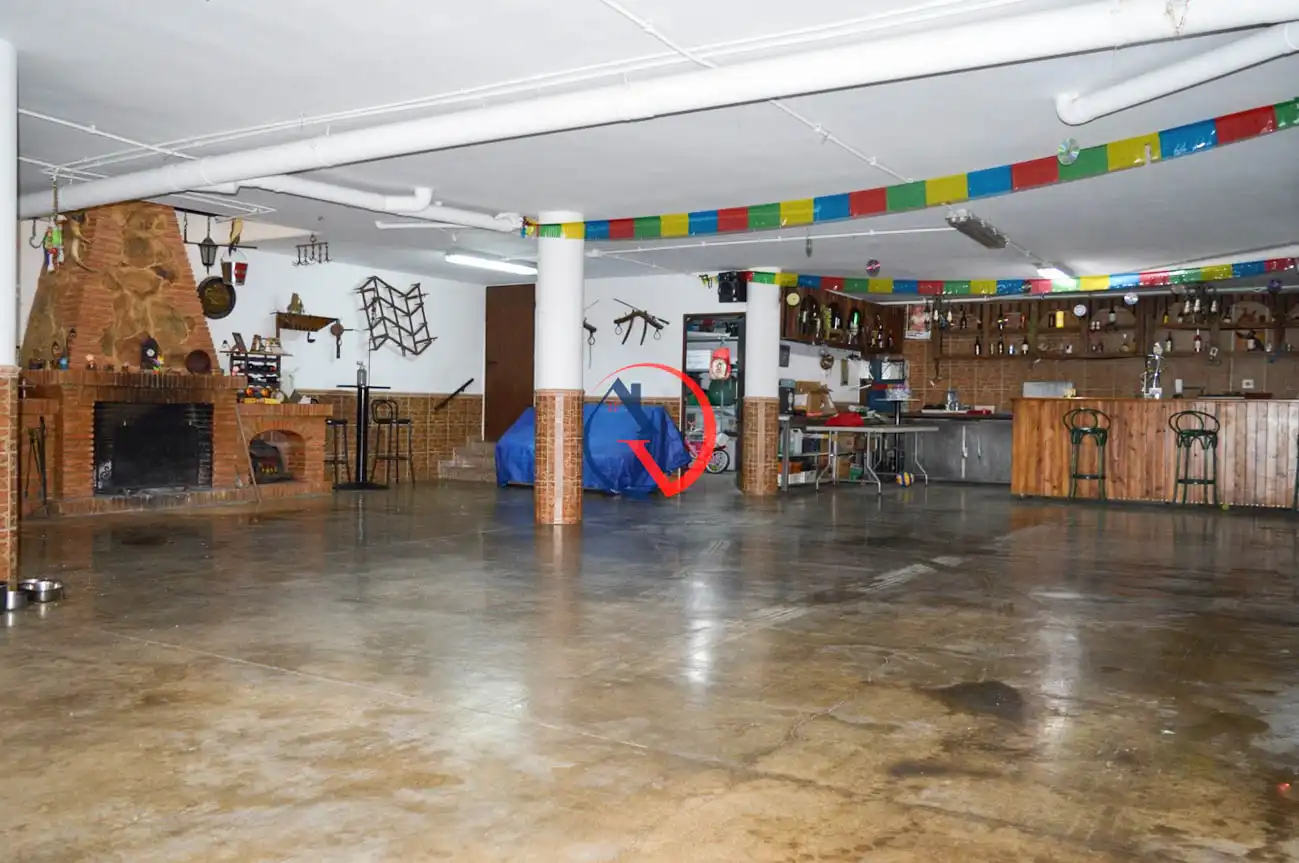 Haus oder Chalet zum Verkauf in Ribera del Fresno mit Klimaanlage, Terrasse und Möbliert