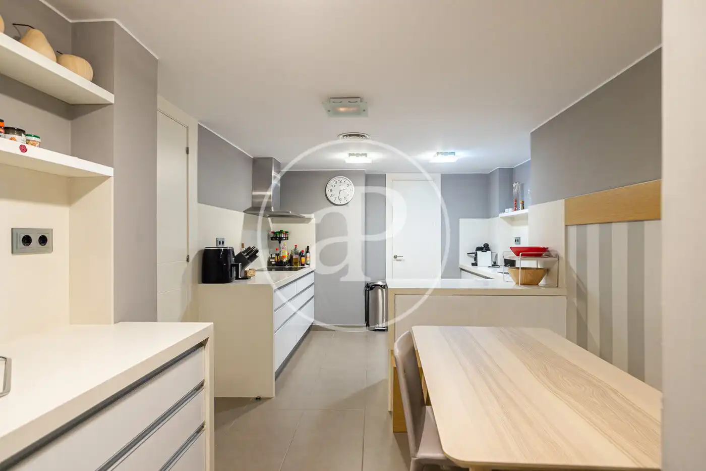 Kitchen of Flat for sale in Barcelona  with Air Conditioner, Heating and Terrace