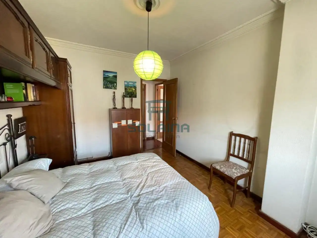 Habitación de Piso en venta en Ourense Capital  con Calefacción y Balcón