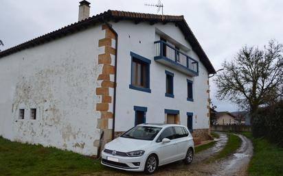 Vista exterior de Casa o xalet en venda en Merindad de Montija amb Calefacció, Terrassa i Traster