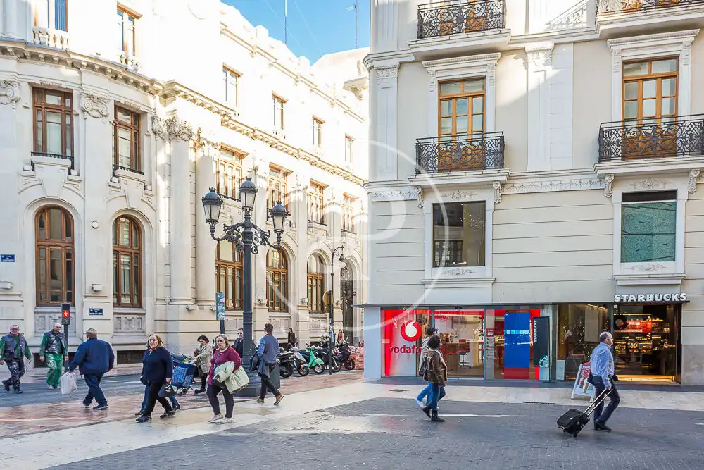 Vista exterior de Piso en venta en Valencia con Aire acondicionado, Calefacción y Amueblado