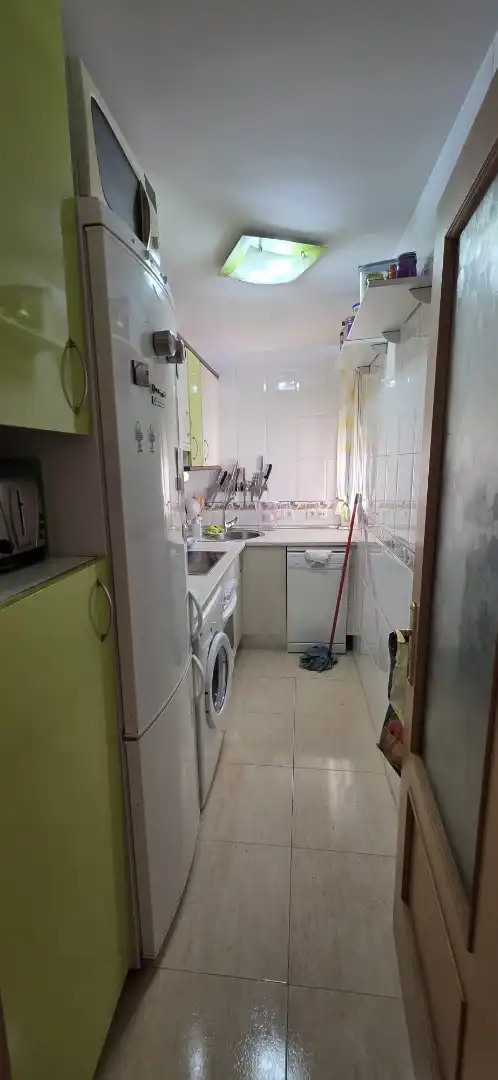Kitchen of Flat for sale in La Adrada   with Heating, Storage room and Oven