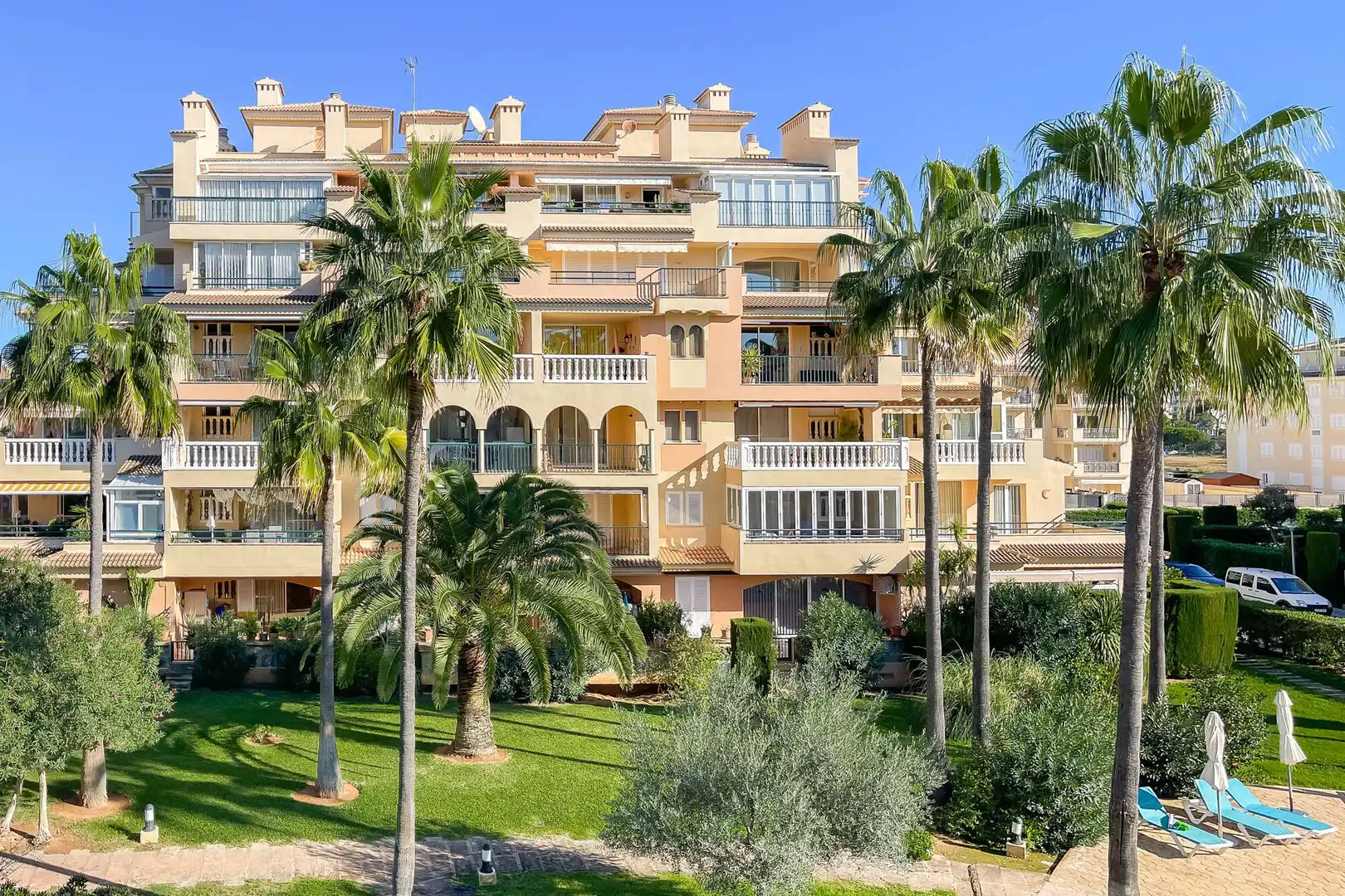 Exterior view of Flat for sale in Sant Llorenç des Cardassar  with Air Conditioner, Terrace and Furnished