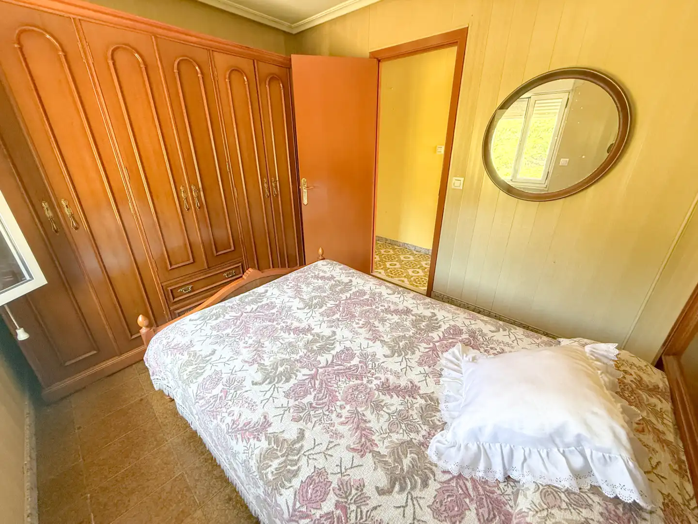 Dormitori de Casa o xalet en venda en Siero amb Terrassa