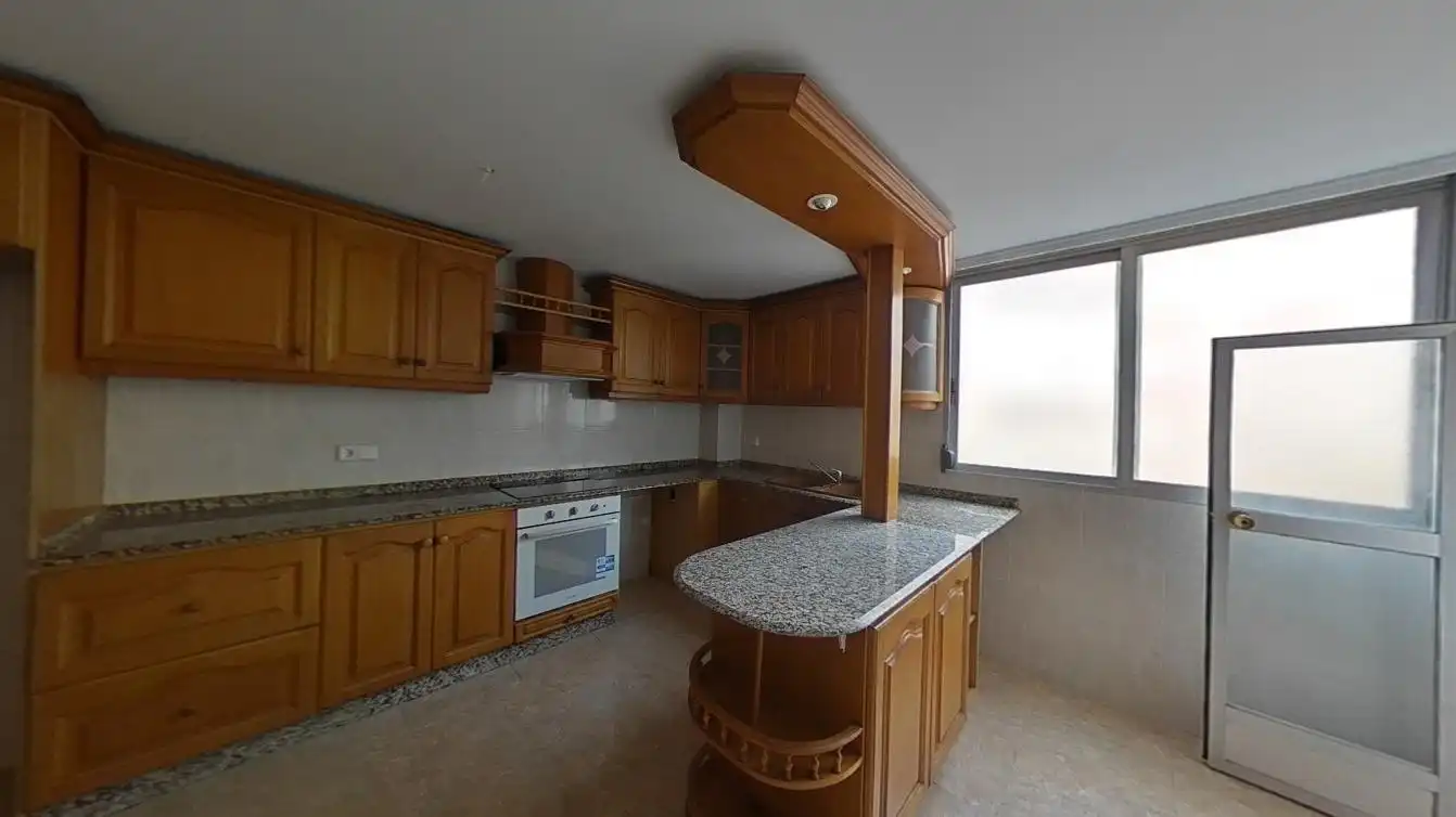 Cocina de Piso en venta en Valencia