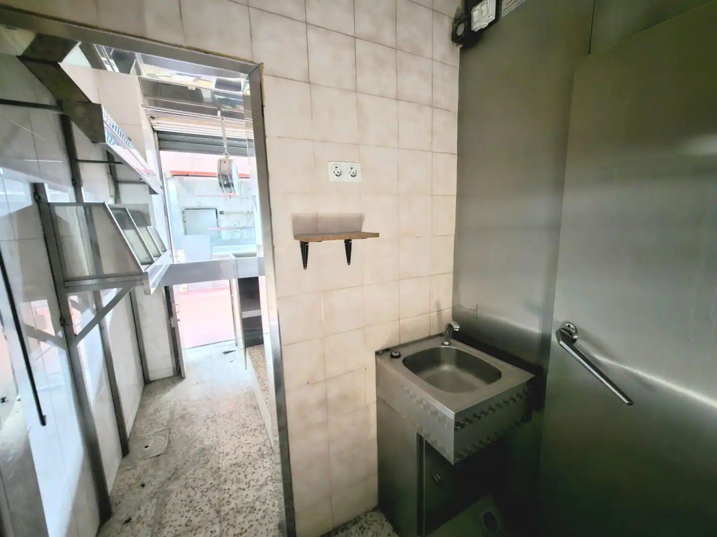 Local en venda a Calle Garcilaso, 47, La Alhóndiga