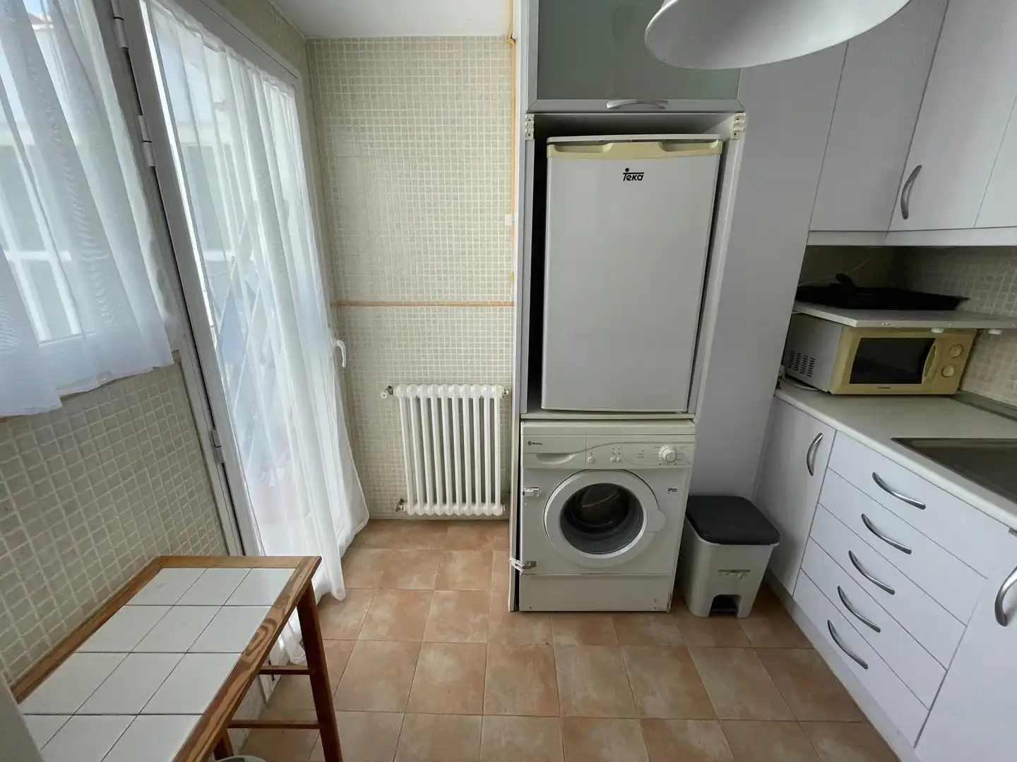 Kitchen of Apartments for sale in Zaragoza  with Air Conditioner, Heating and Parquet flooring