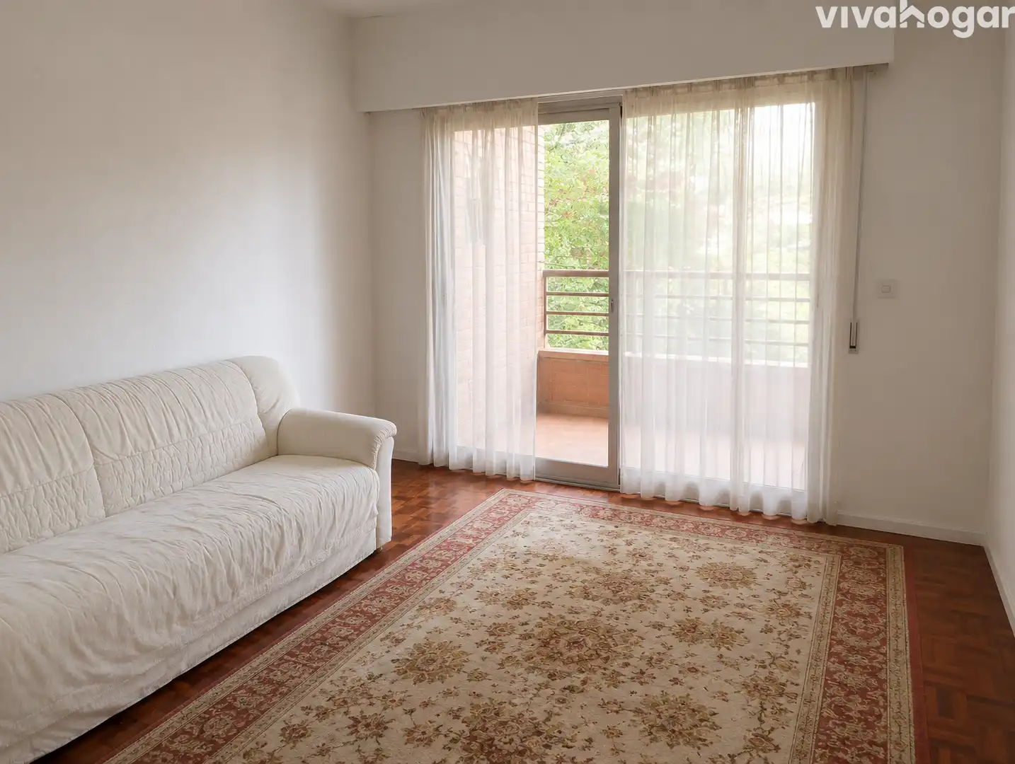 Living room of Flat for sale in Madrid  with Terrace, Storage room and Swimming Pool