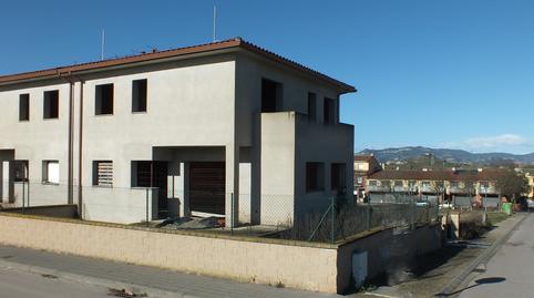 Foto 2 de Casa adosada en venda a Roda de Ter, Barcelona