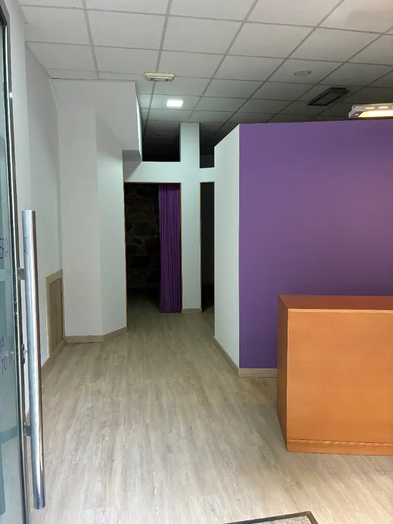 Local comercial de lloguer a Praza Independencia 17, imagen 2