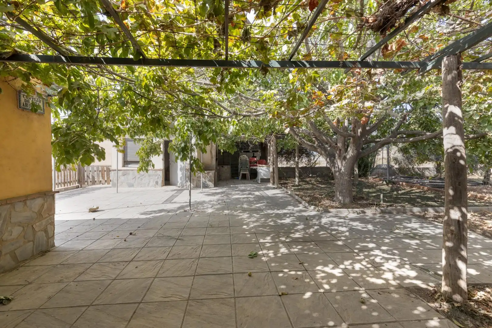 Country homes for sale in Polideportivo