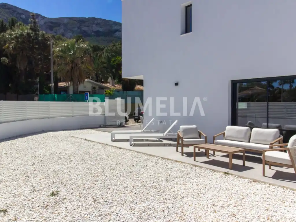 Houses for sale in El Montgó