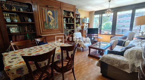 Foto 2 von Wohnung zum Verkauf in De Ramón Gómez de la Serna, Peñagrande, Madrid Capital