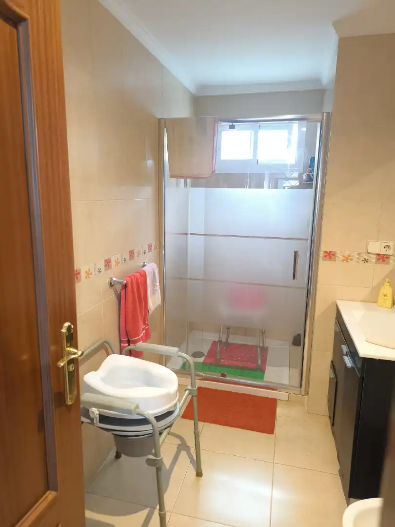 Bathroom of Detached homes for sale in Marbella  with Parquet flooring, Terrace and Oven