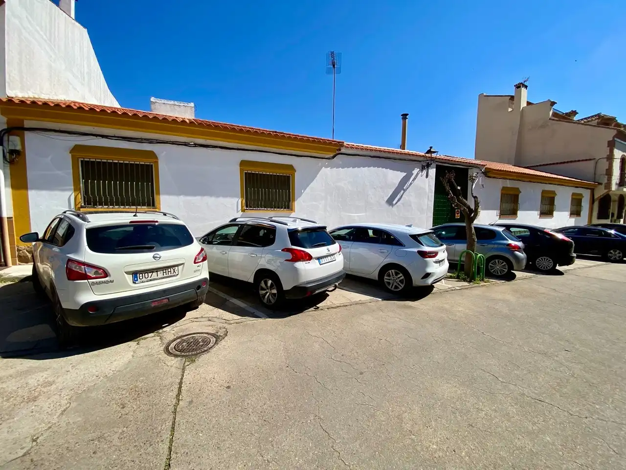 House with terrace for sale in Calle Umbría, imagen 3