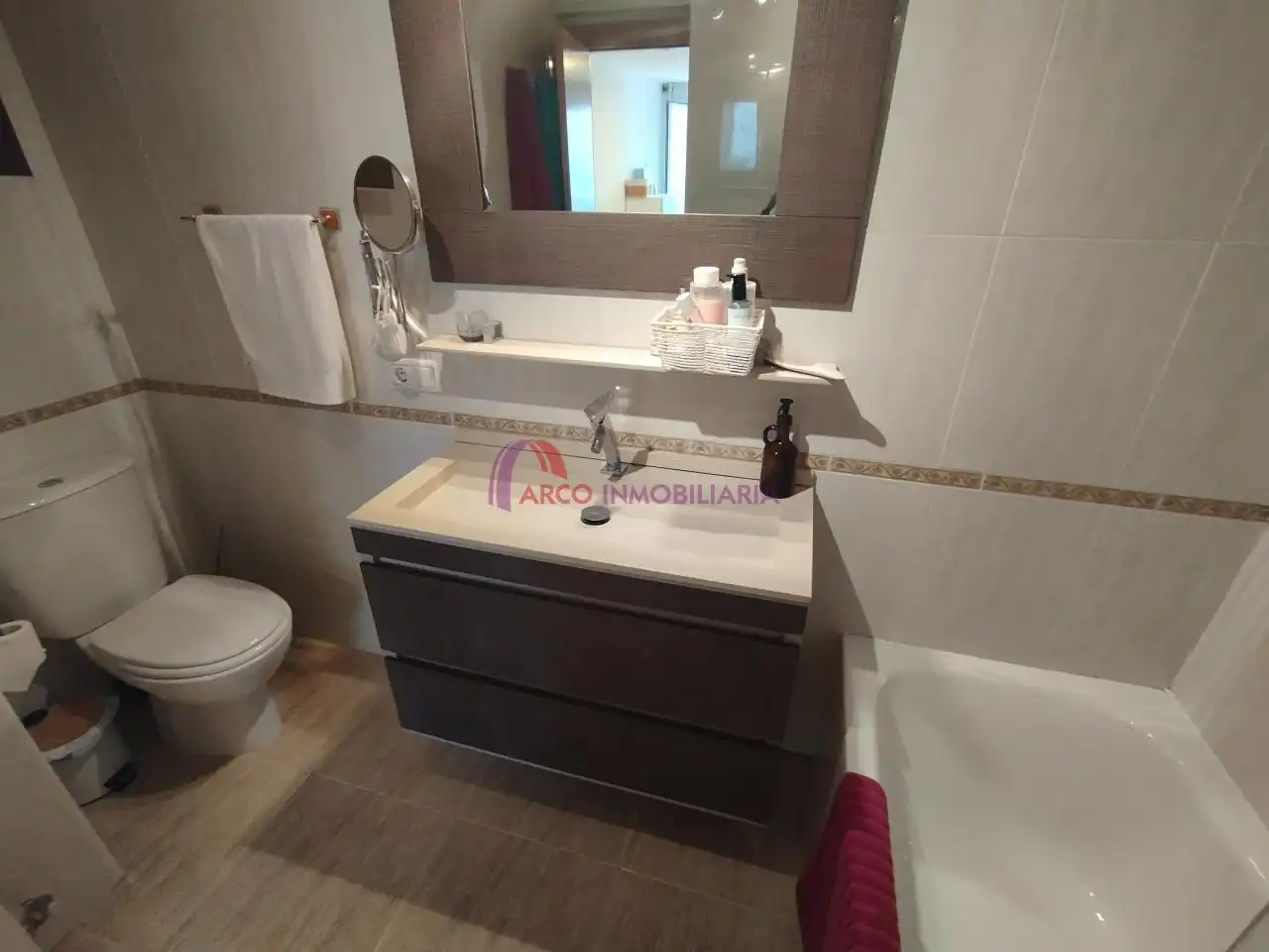 Bany de Apartament en venda en Centro