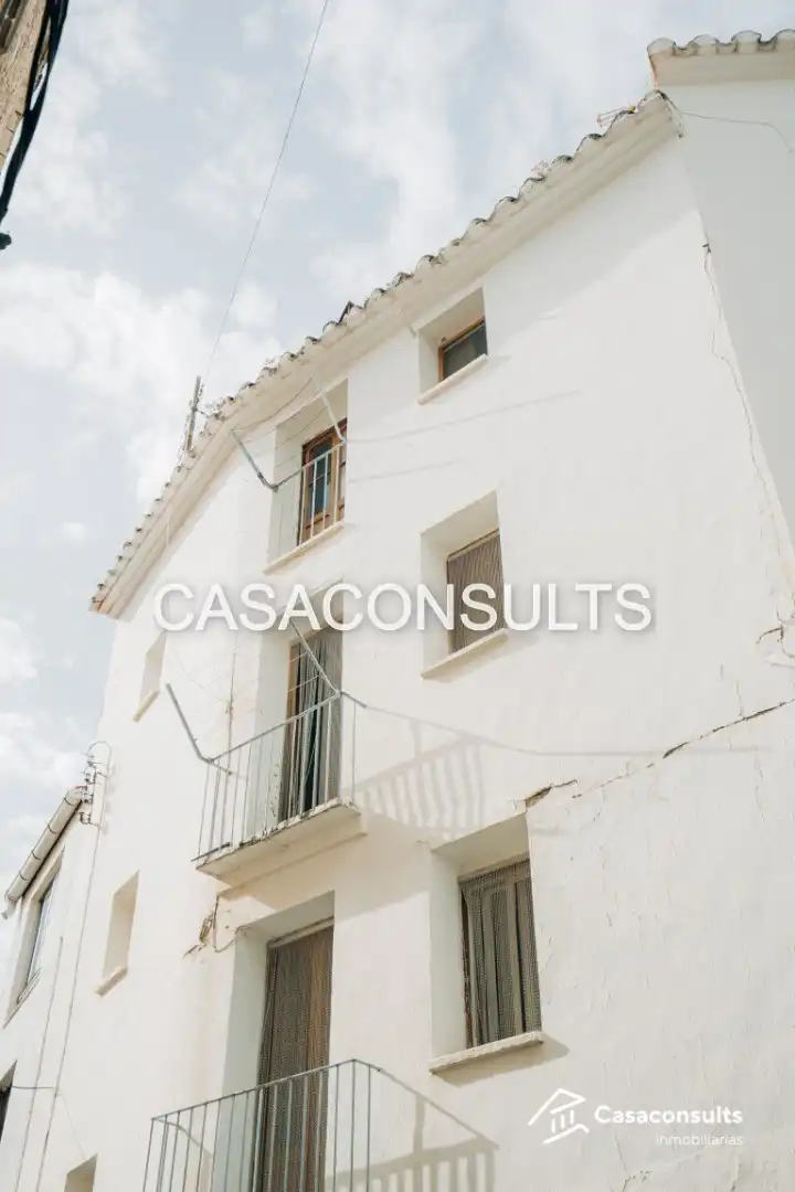 Casa con terraza en venta en Llucena / Lucena del Cid, imagen 7