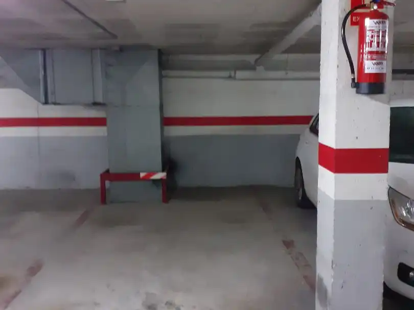 Parkplatz zur Miete in Progres 16