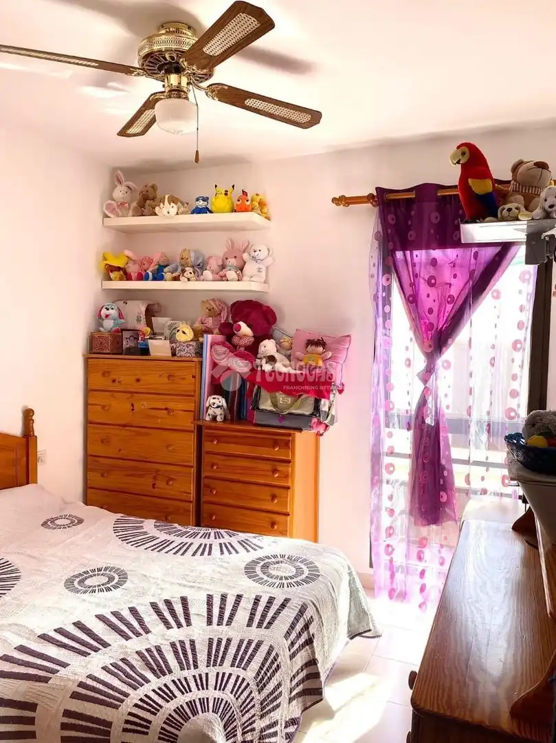 Dormitori de Casa adosada en venda en Arrecife amb Terrassa