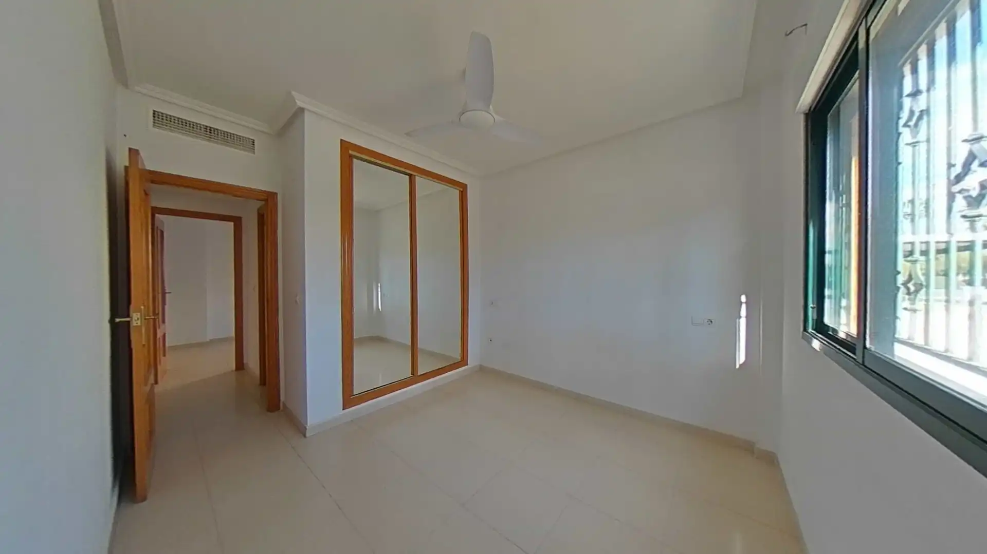 Casa adosada en venta en Almoradí con Piscina comunitaria
