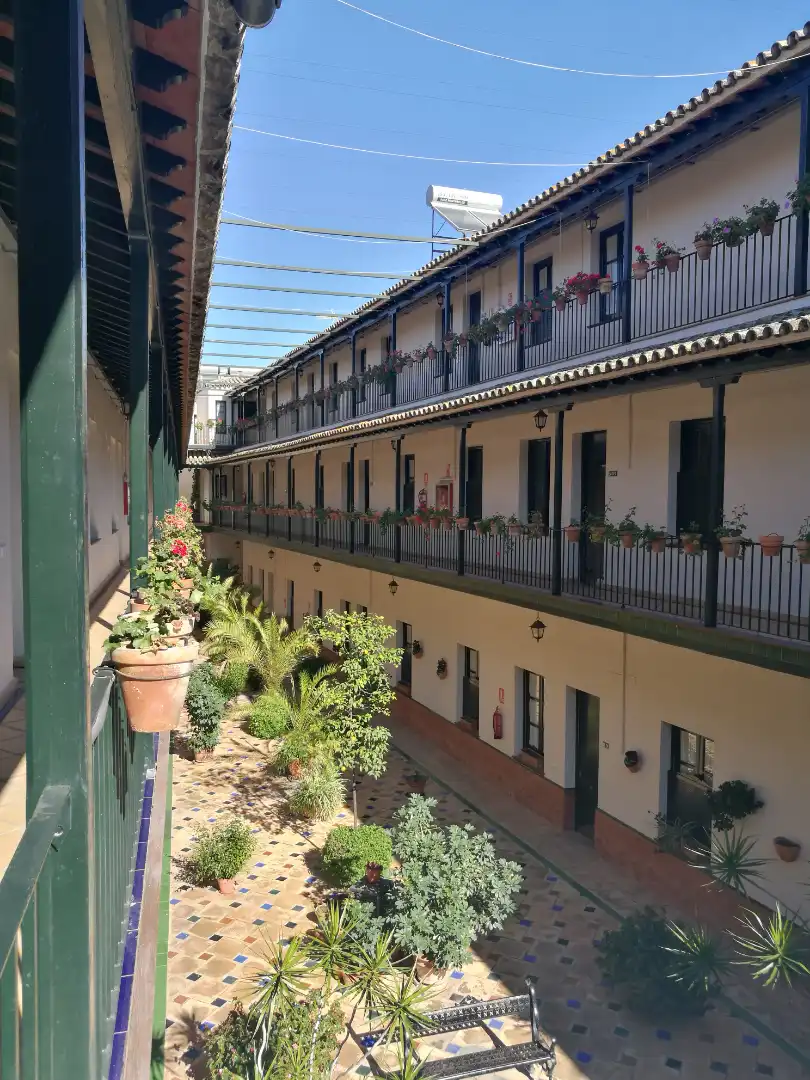 Vista exterior de Apartament de lloguer en Sevilla amb Aire condicionat, Moblat i Rentadora