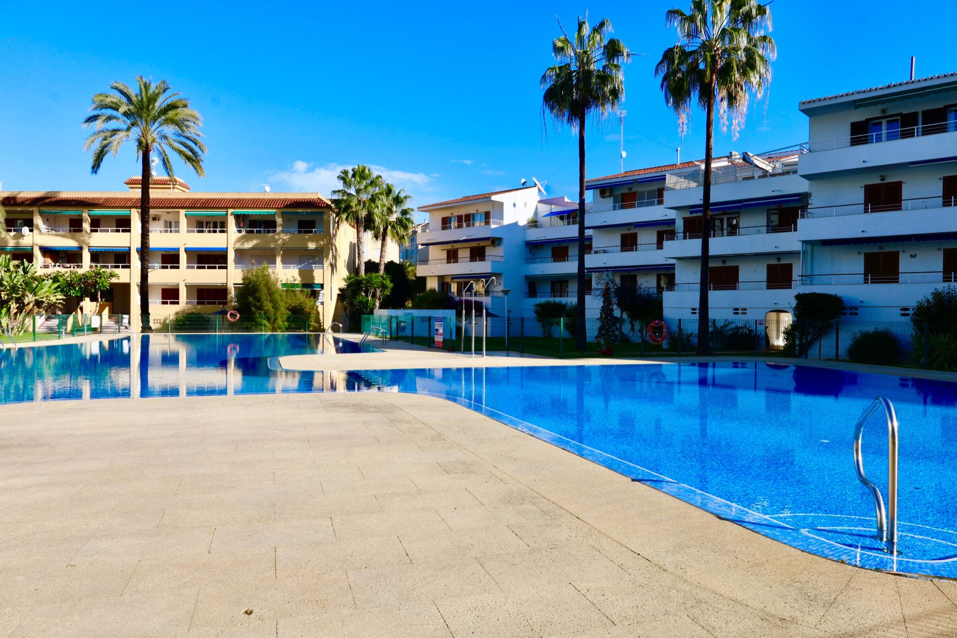 Piscina de Apartament en venda en Jávea / Xàbia amb Aire condicionat, Terrassa i Piscina