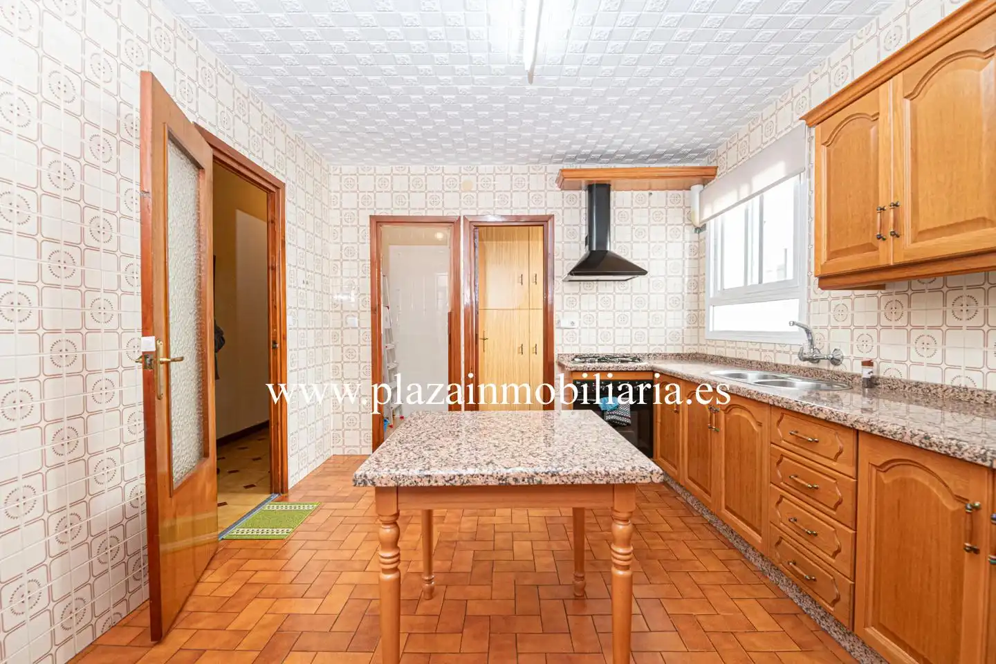 Cocina de Piso en venta en Lucena con Aire acondicionado, Terraza y Trastero