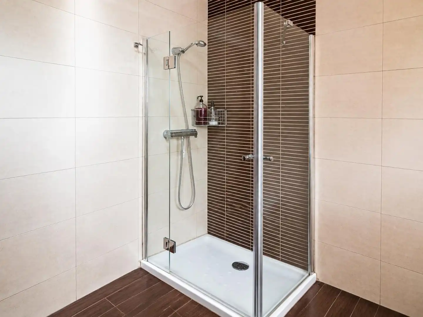 Baño de Piso en venta en Murcia con Aire acondicionado, Calefacción y Jardín privado