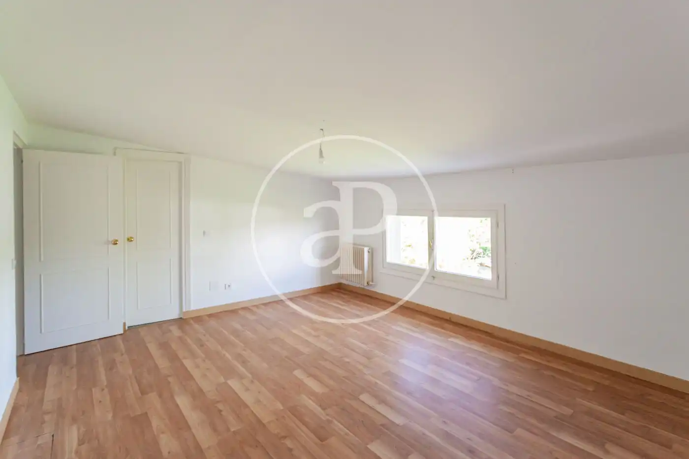 Bedroom of Houses for sale in Villanueva de la Cañada  with Air Conditioner, Heating and Private garden