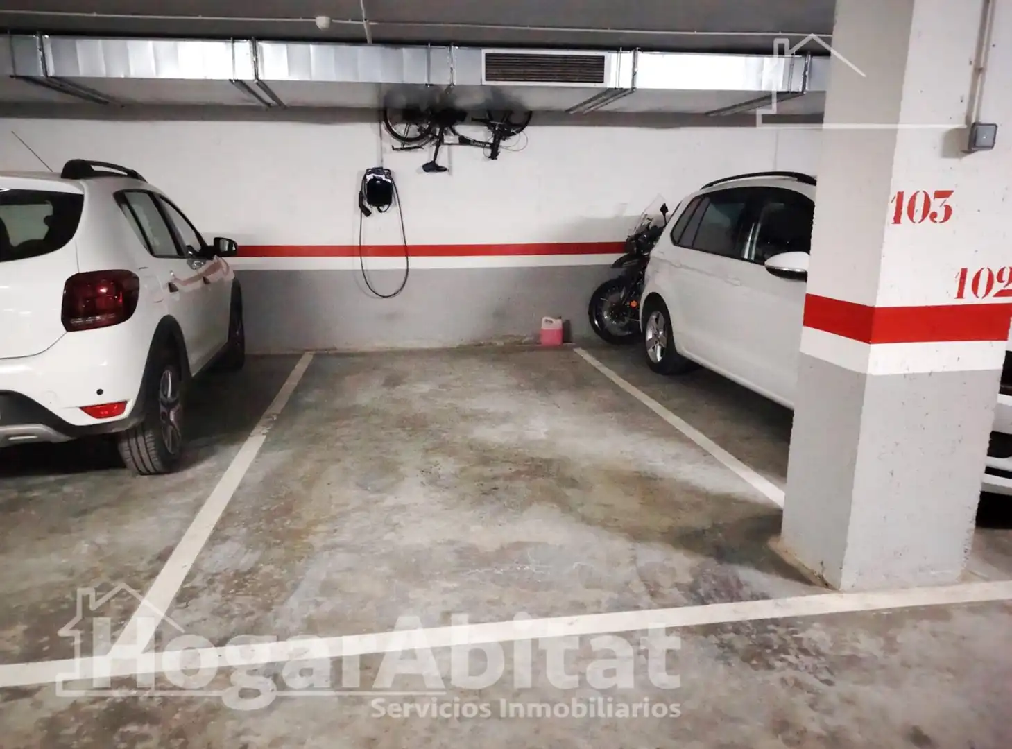 Aparcament de Pis en venda en Alfafar amb Aire condicionat, Calefacció i Terrassa
