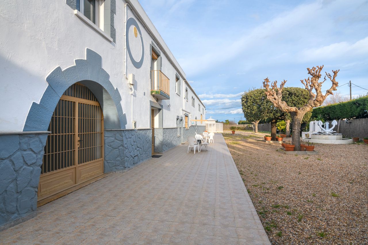 Vista exterior de Casa o chalet en venta en Viladecans con Aire acondicionado, Calefacción y Jardín privado