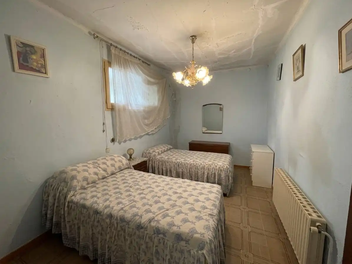 Habitación de Casa o chalet en venta en Balaguer con Calefacción, Jardín privado y Amueblado
