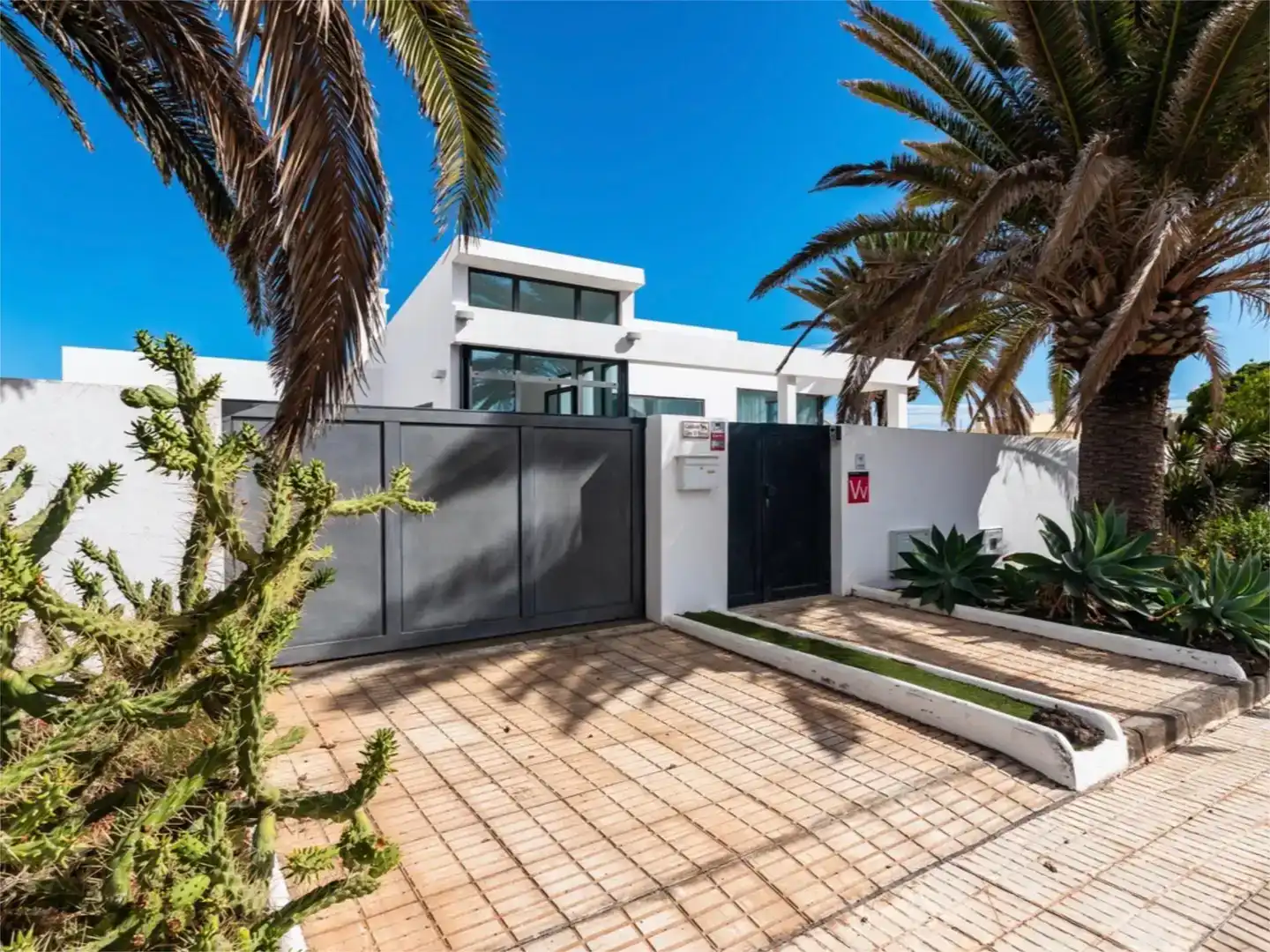 Vista exterior de Casa o chalet en venta en Teguise con Jardín privado y Piscina