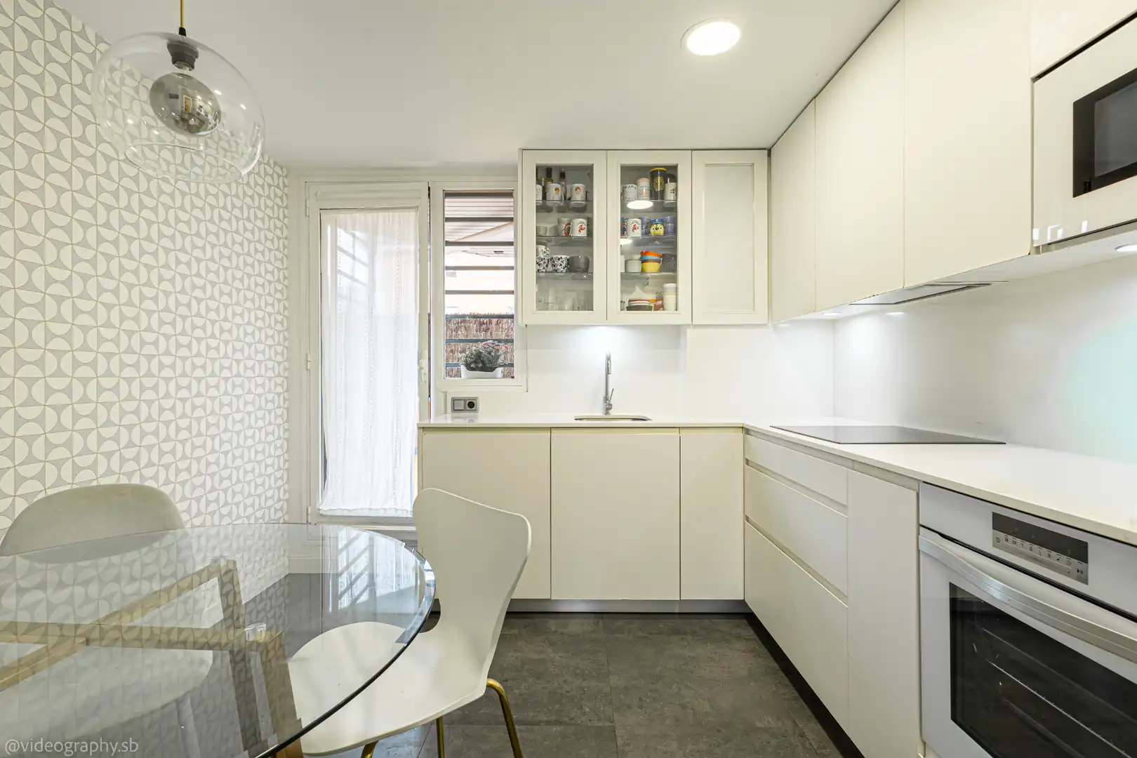 Kitchen of Flat for sale in Las Rozas de Madrid  with Air Conditioner, Heating and Terrace