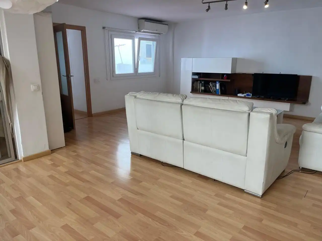 Sala de estar de Piso en venta en Alicante / Alacant con Aire acondicionado