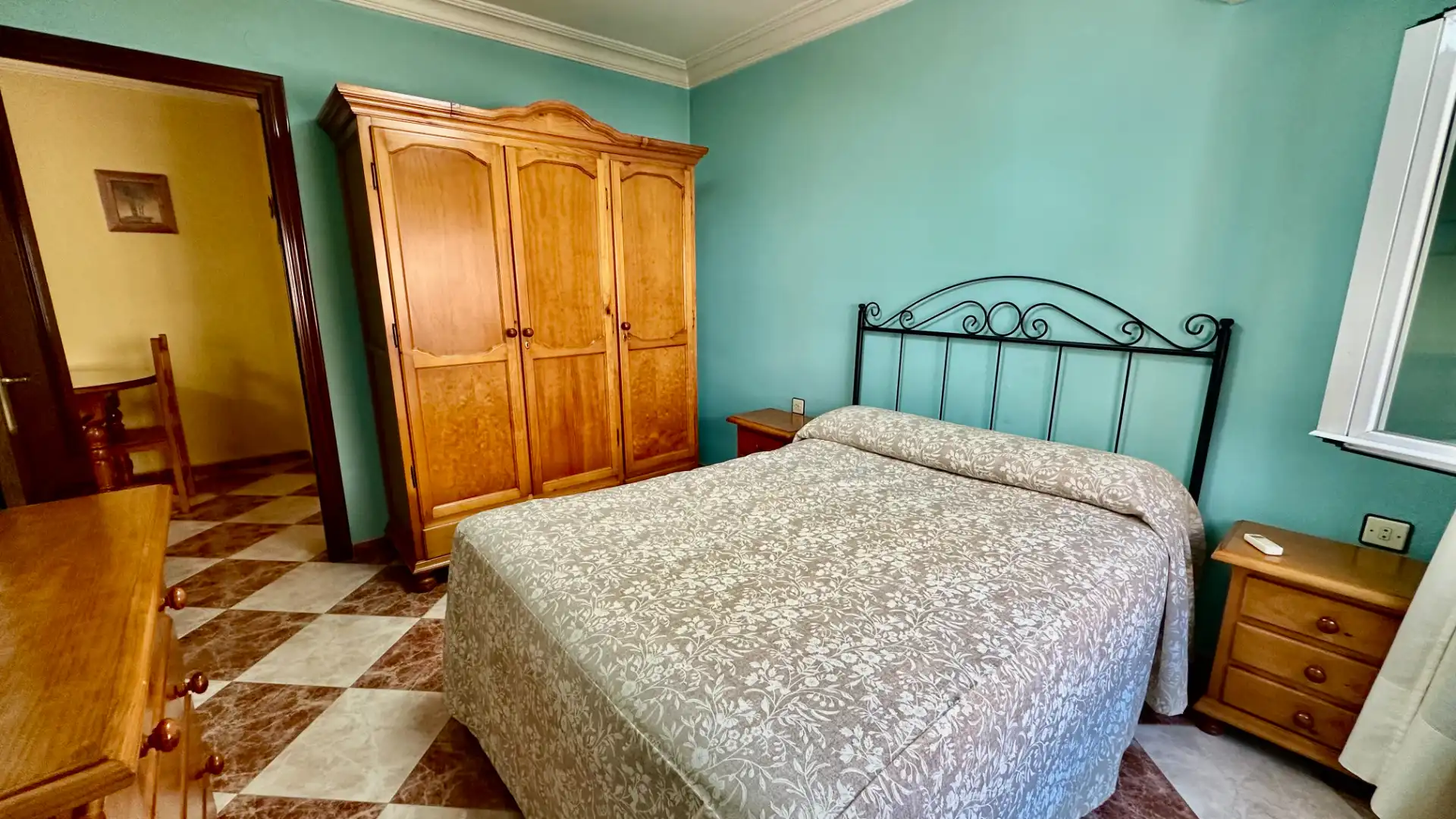 Habitación de Piso en venta en Castilleja de la Cuesta con Aire acondicionado y Terraza