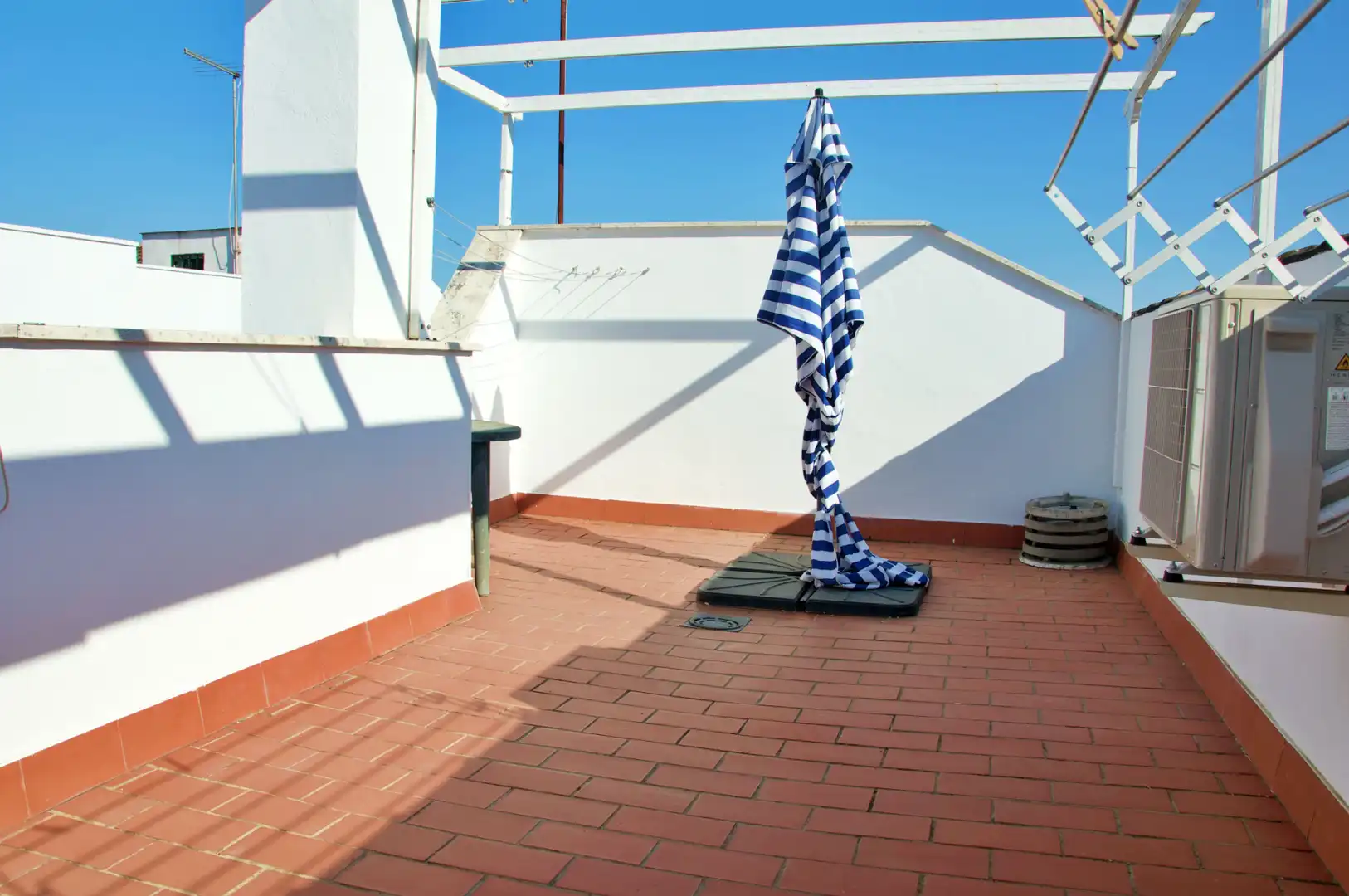 House with terrace for sale in Calle Pablo Ruiz Picasso 12, imagen 34